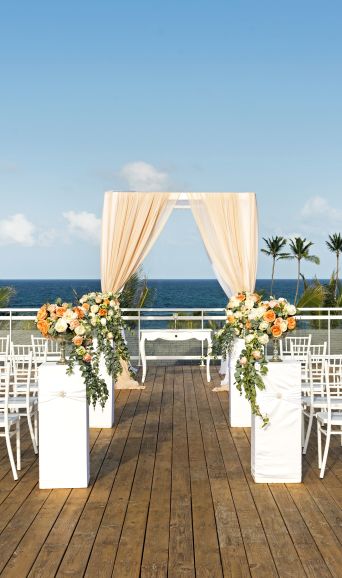 A Close Up Of A Cage