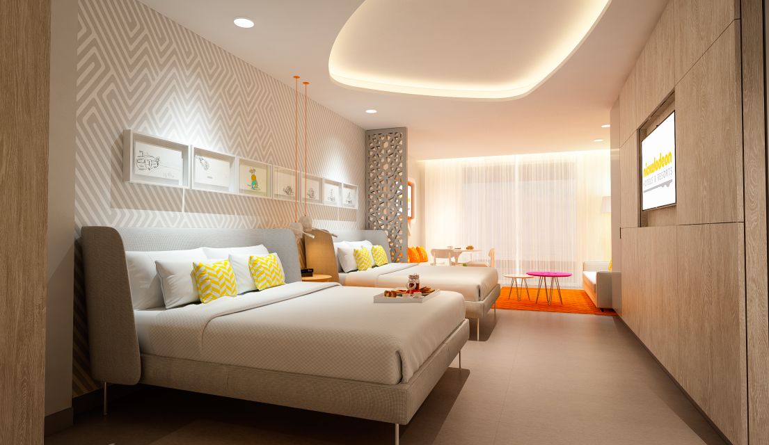 Swim up Oceanfront Pool Deck Level Queen Suite
